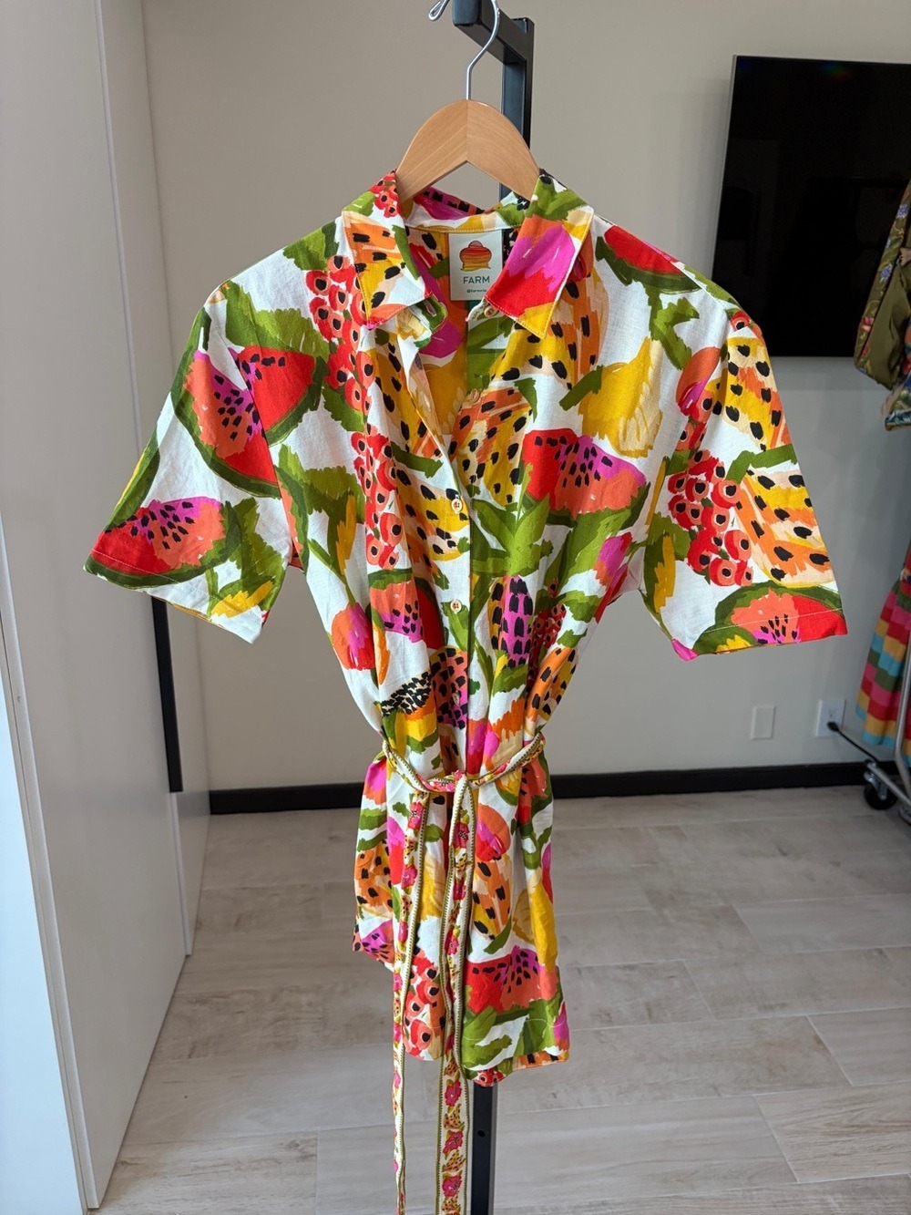 Farm Rio Paradise Short-Sleeve Romper - Picture 4 of 8